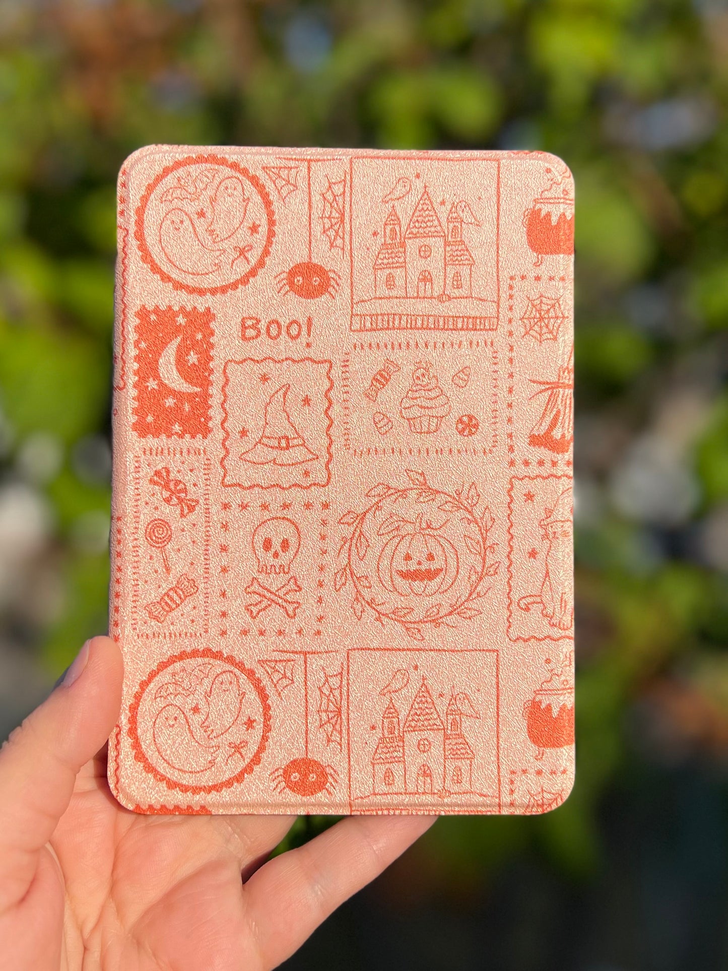 Haunted Cutie | Kindle Case