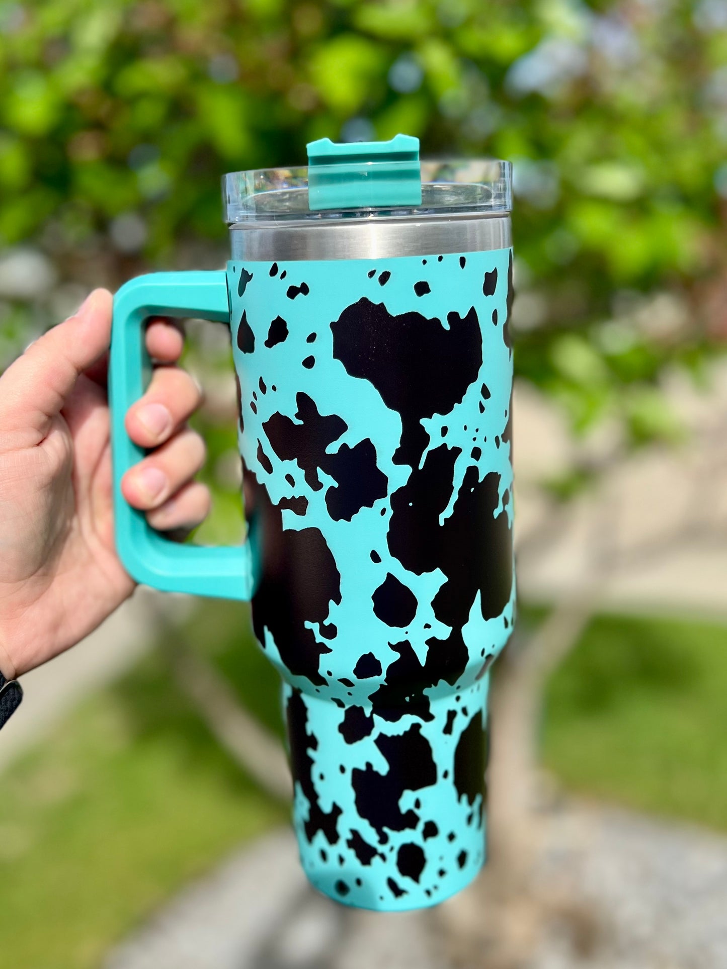 Teal Cow Print 40 OZ